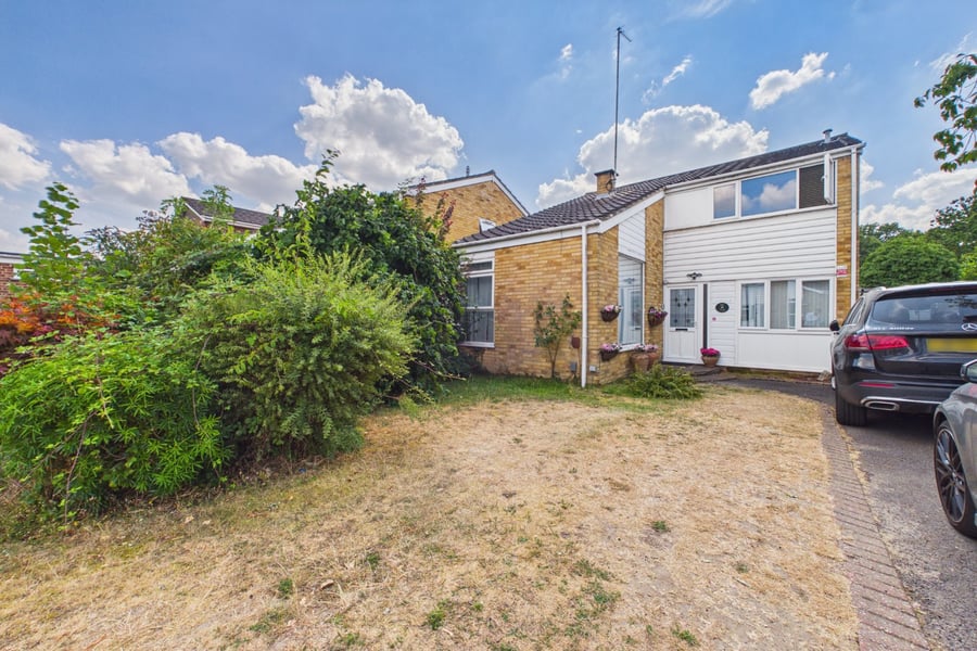 Delane Drive, Wokingham