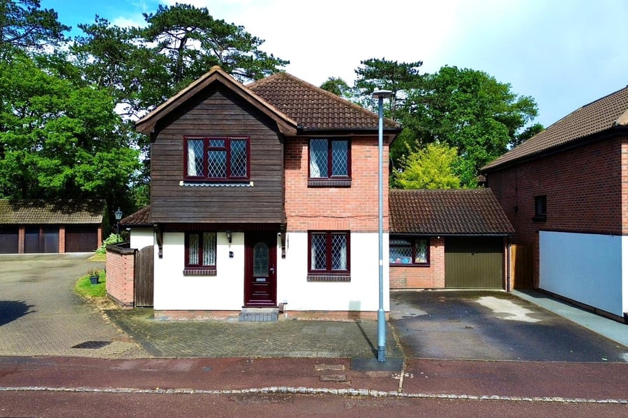 Medway Close, Wokingham