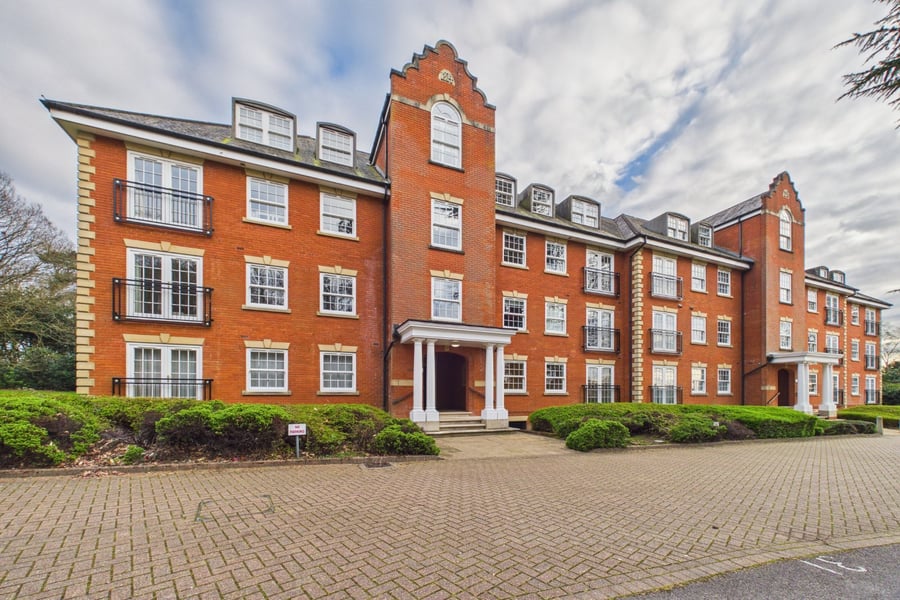 Montague Close, Wokingham