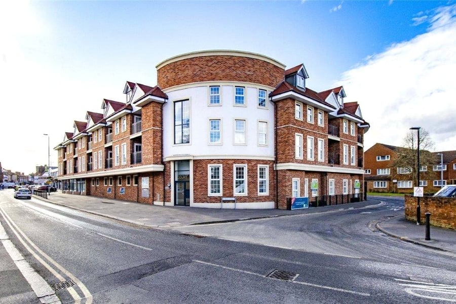 Peach Street, Wokingham
