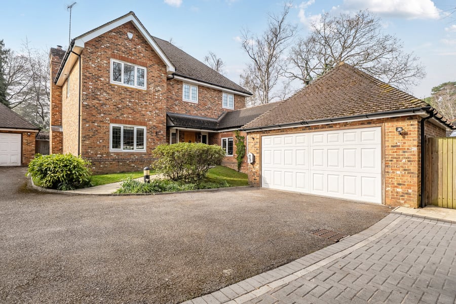 Little Fryth, Wokingham