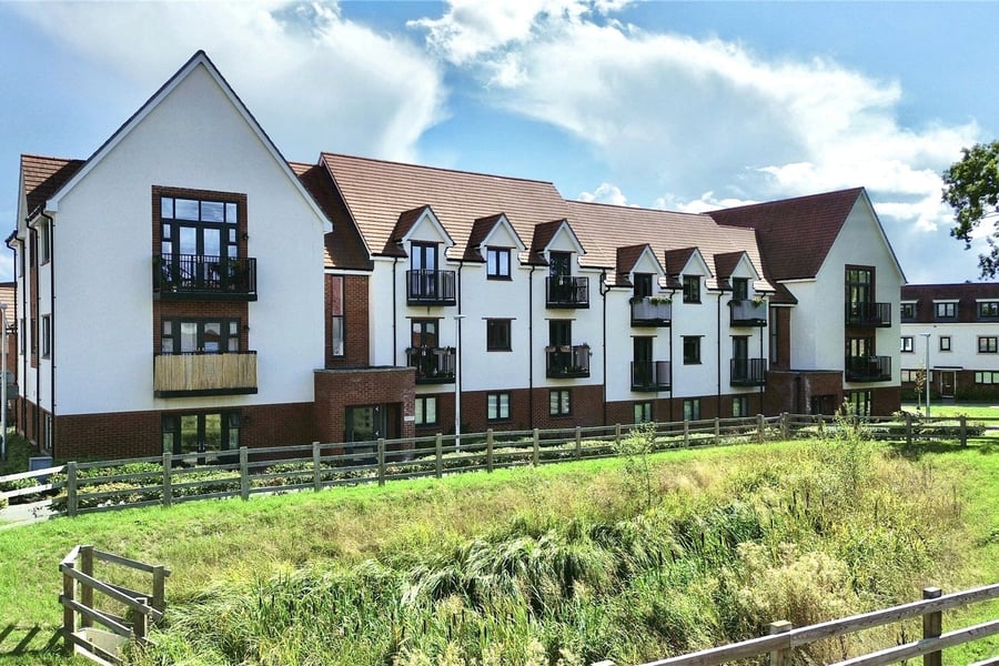 Quiller Avenue, Arborfield Green