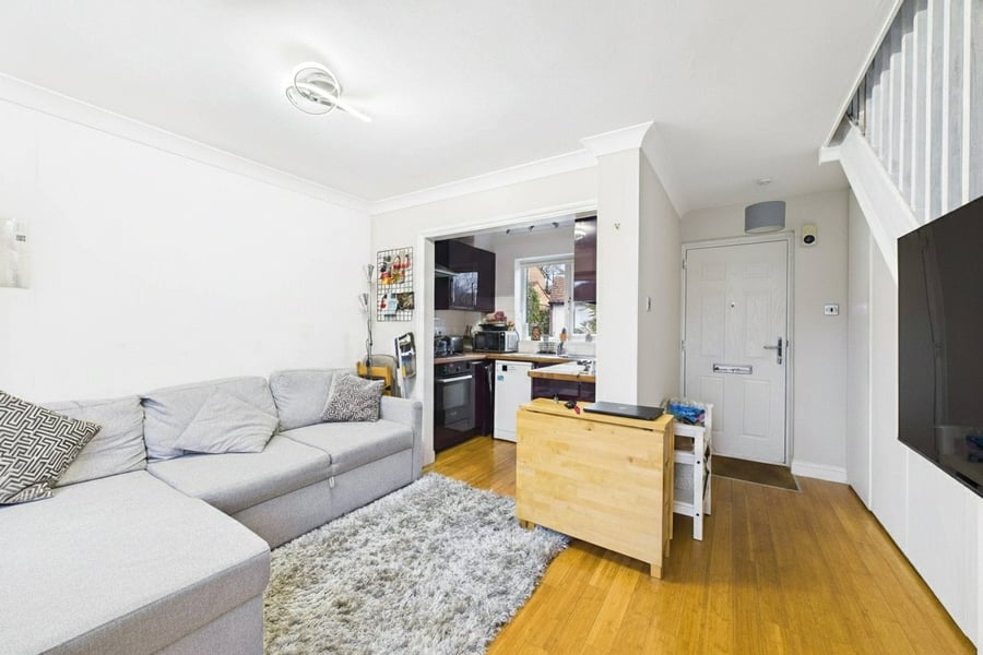 Petrel Close, Wokingham