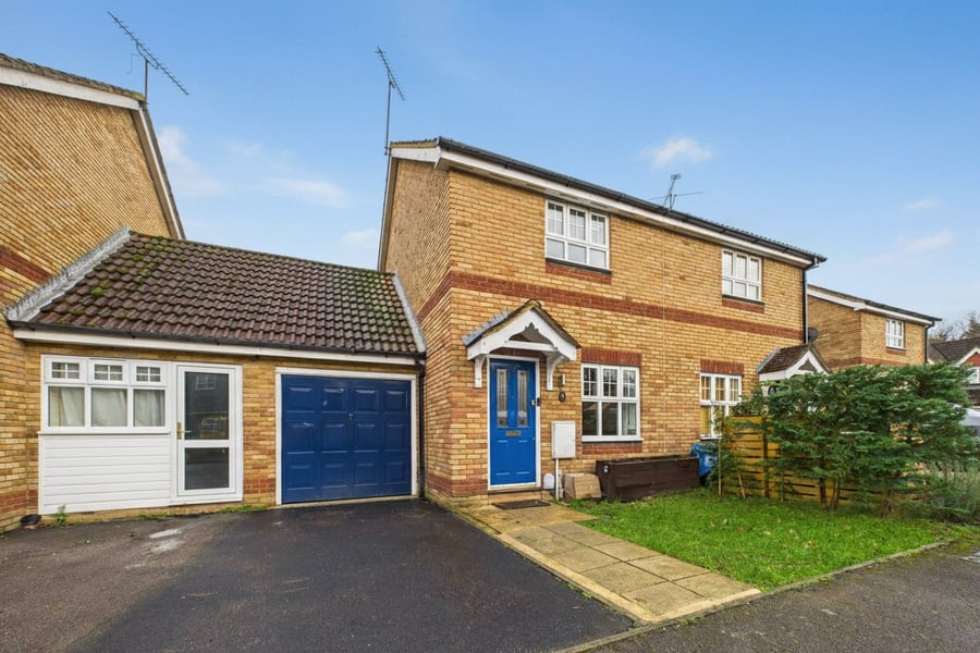 Barker Close, Arborfield