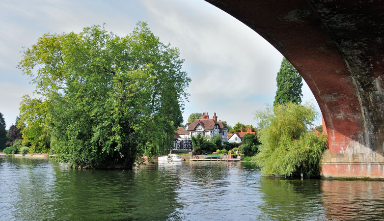 The River Thames in Taplow